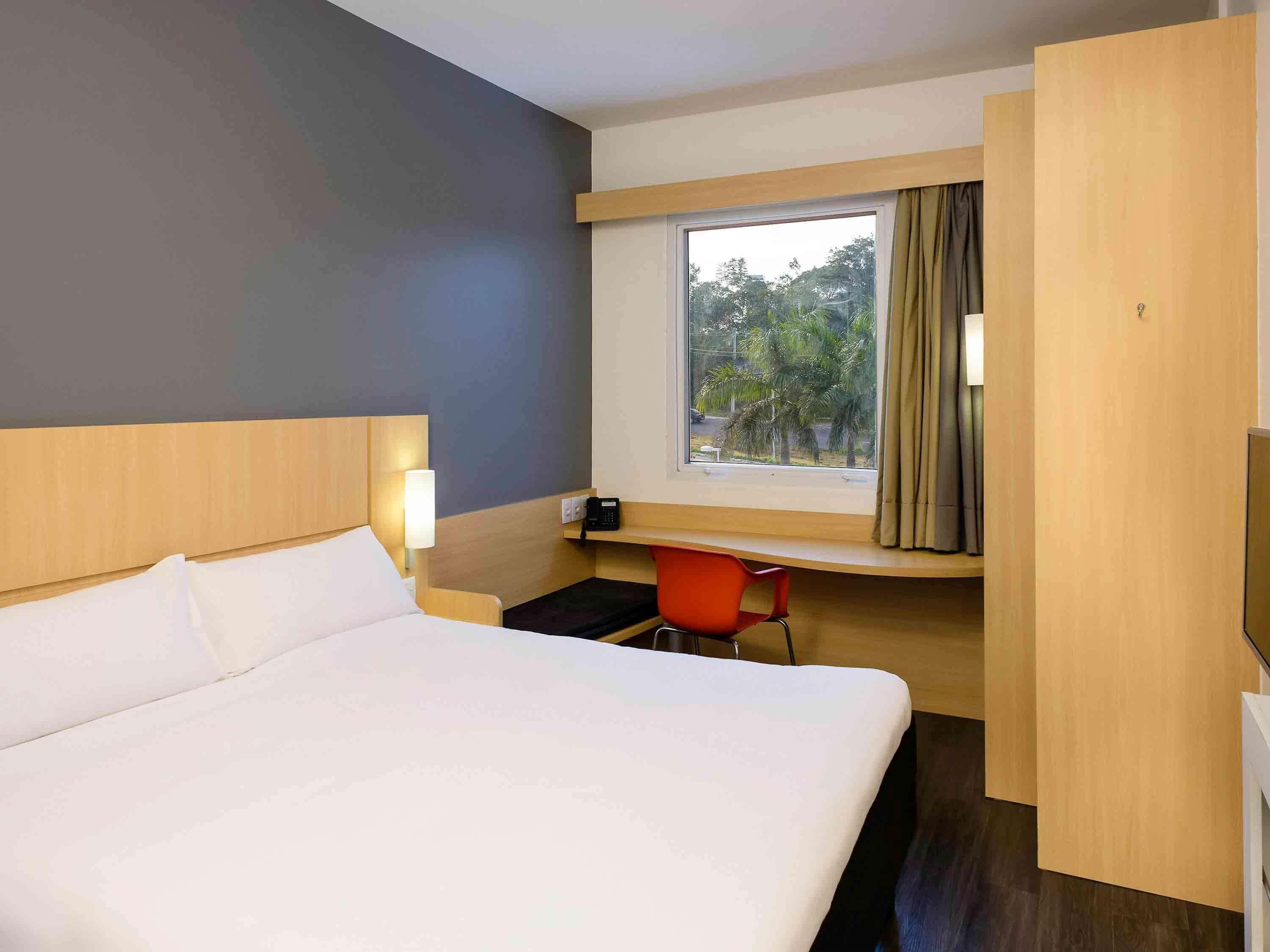 Ibis Manaus Aeroporto Hotell Exteriör bild