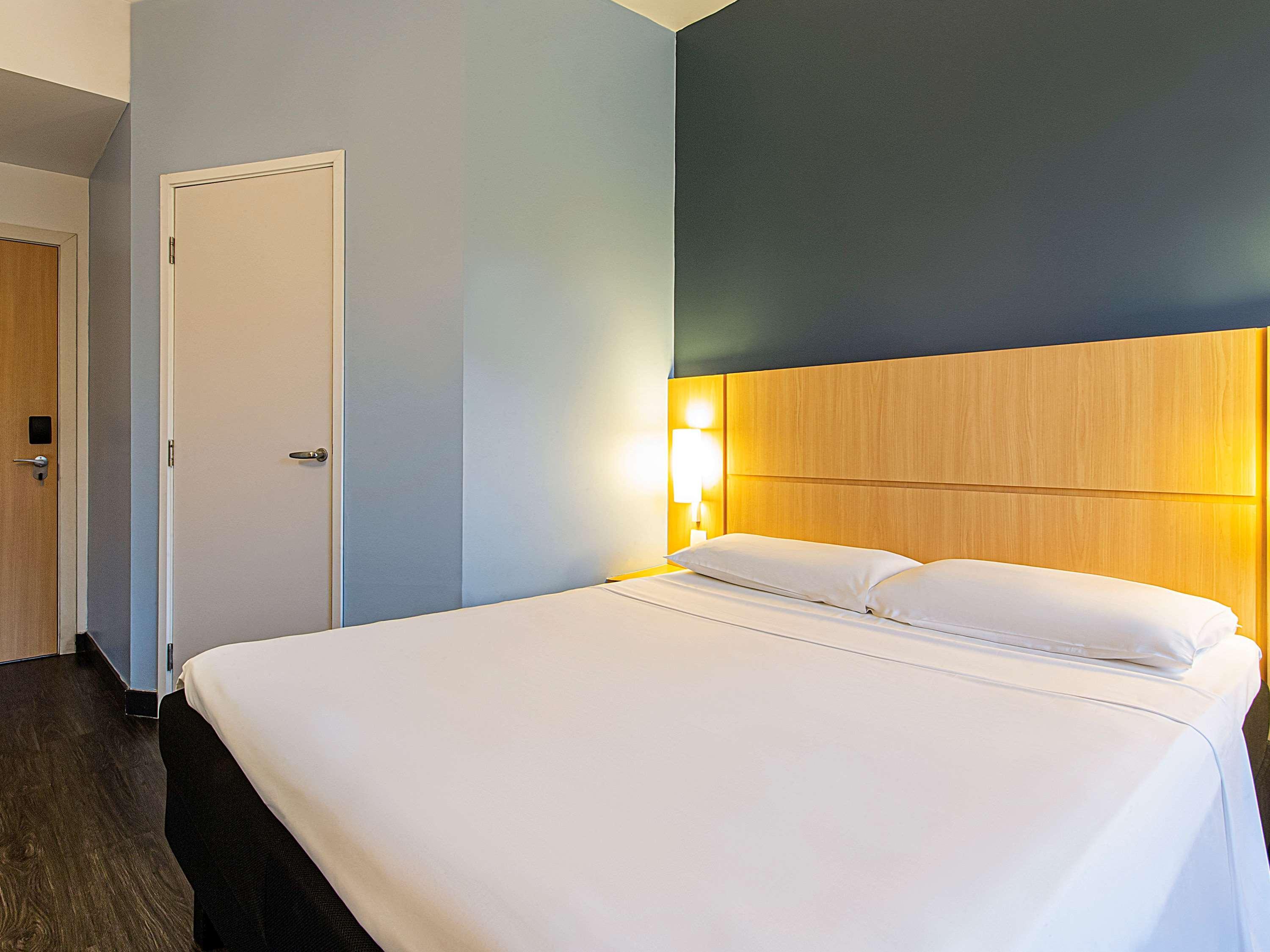 Ibis Manaus Aeroporto Hotell Exteriör bild