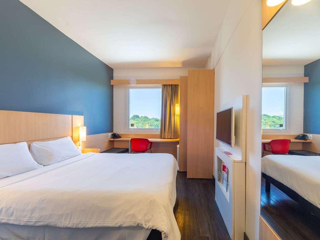 Ibis Manaus Aeroporto Hotell Rum bild