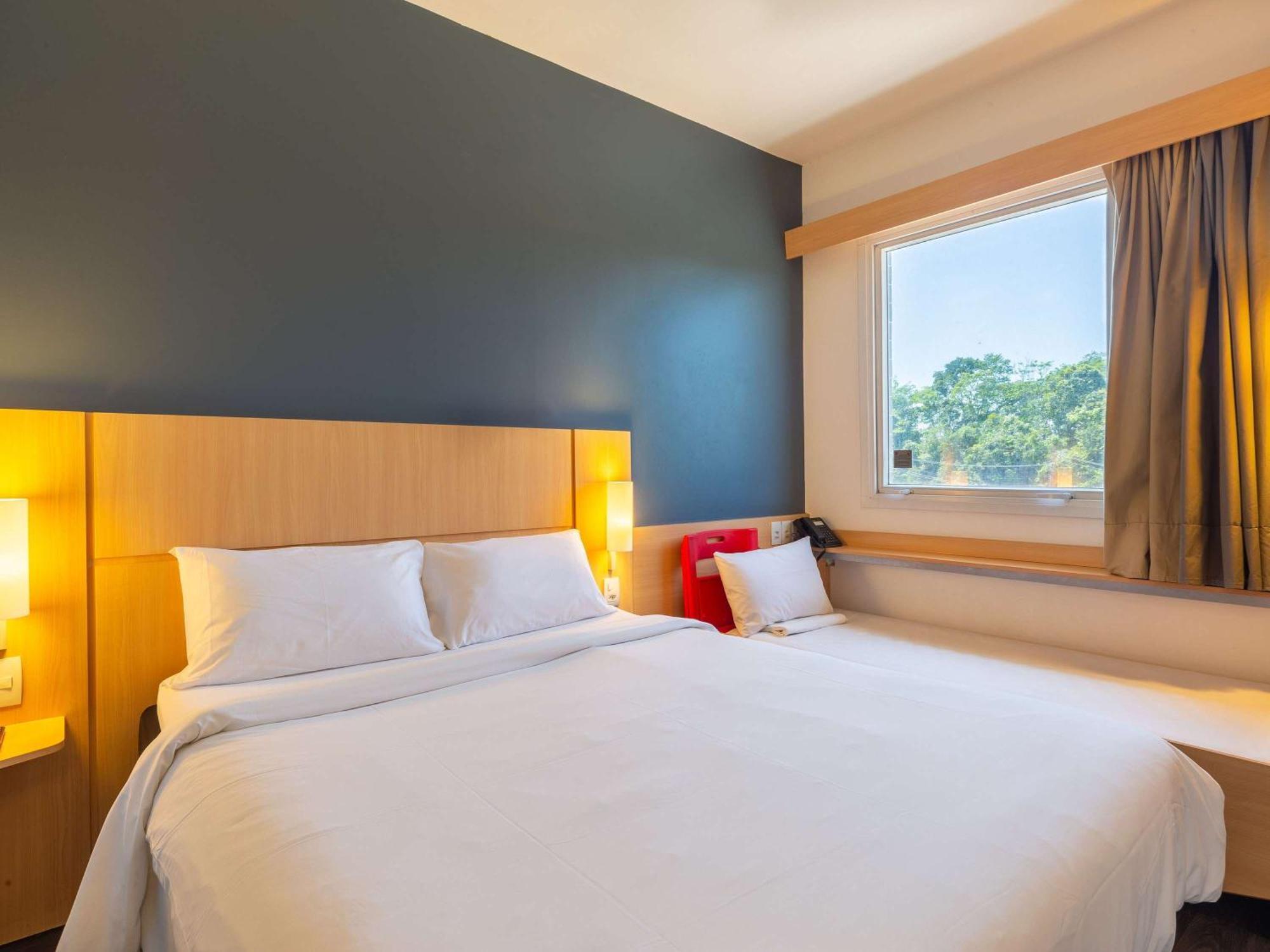 Ibis Manaus Aeroporto Hotell Exteriör bild